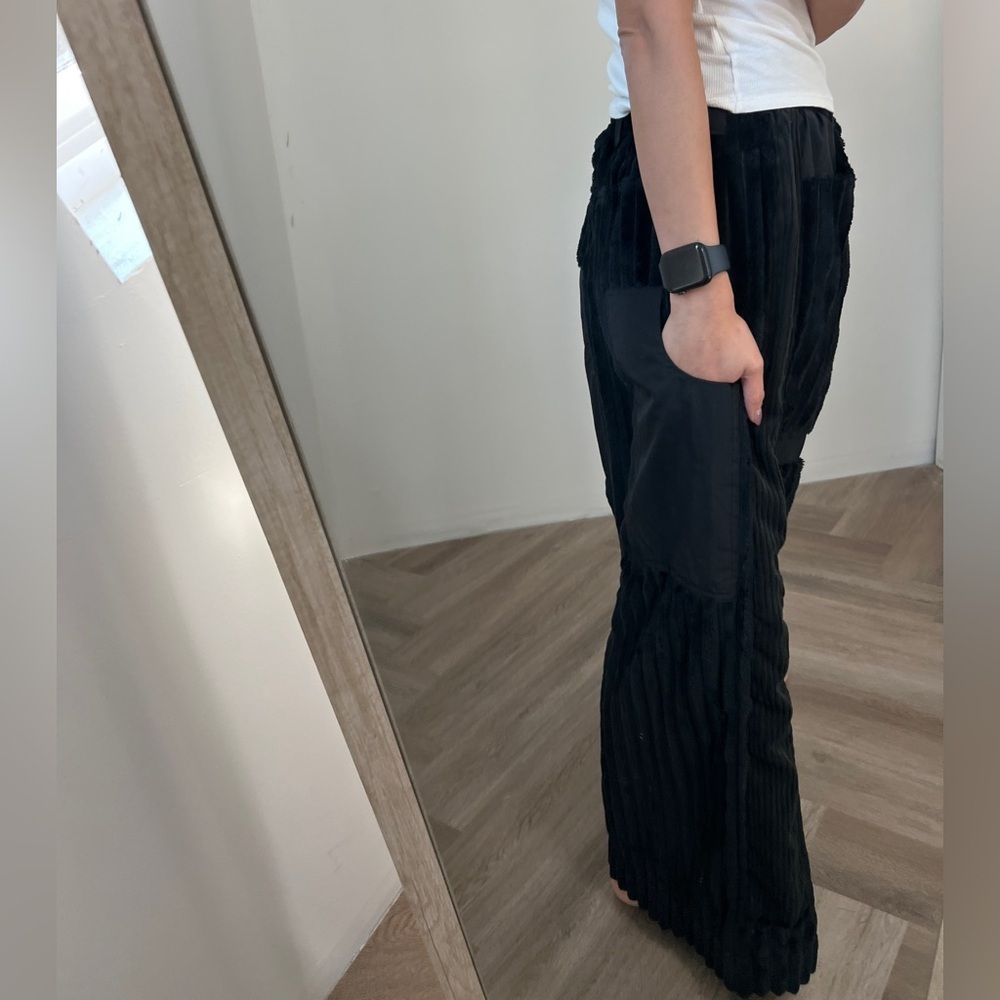 Somewhere nowhere S Black Textured Wide-Leg Pants - Picture 3 of 8